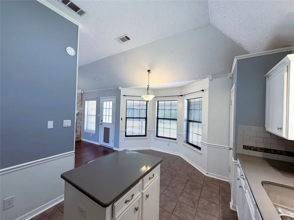 5721 Bluebonnett Drive Bossier City, LA 71112