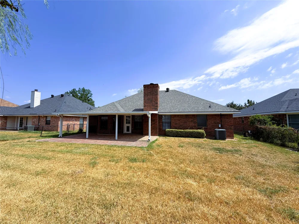 5721 Bluebonnett Drive Bossier City, LA 71112