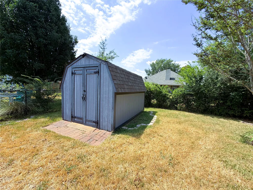 5721 Bluebonnett Drive Bossier City, LA 71112