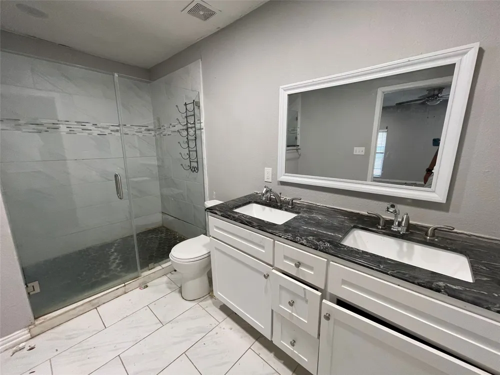 4340 Cummings Drive North Richland Hills, TX 76180