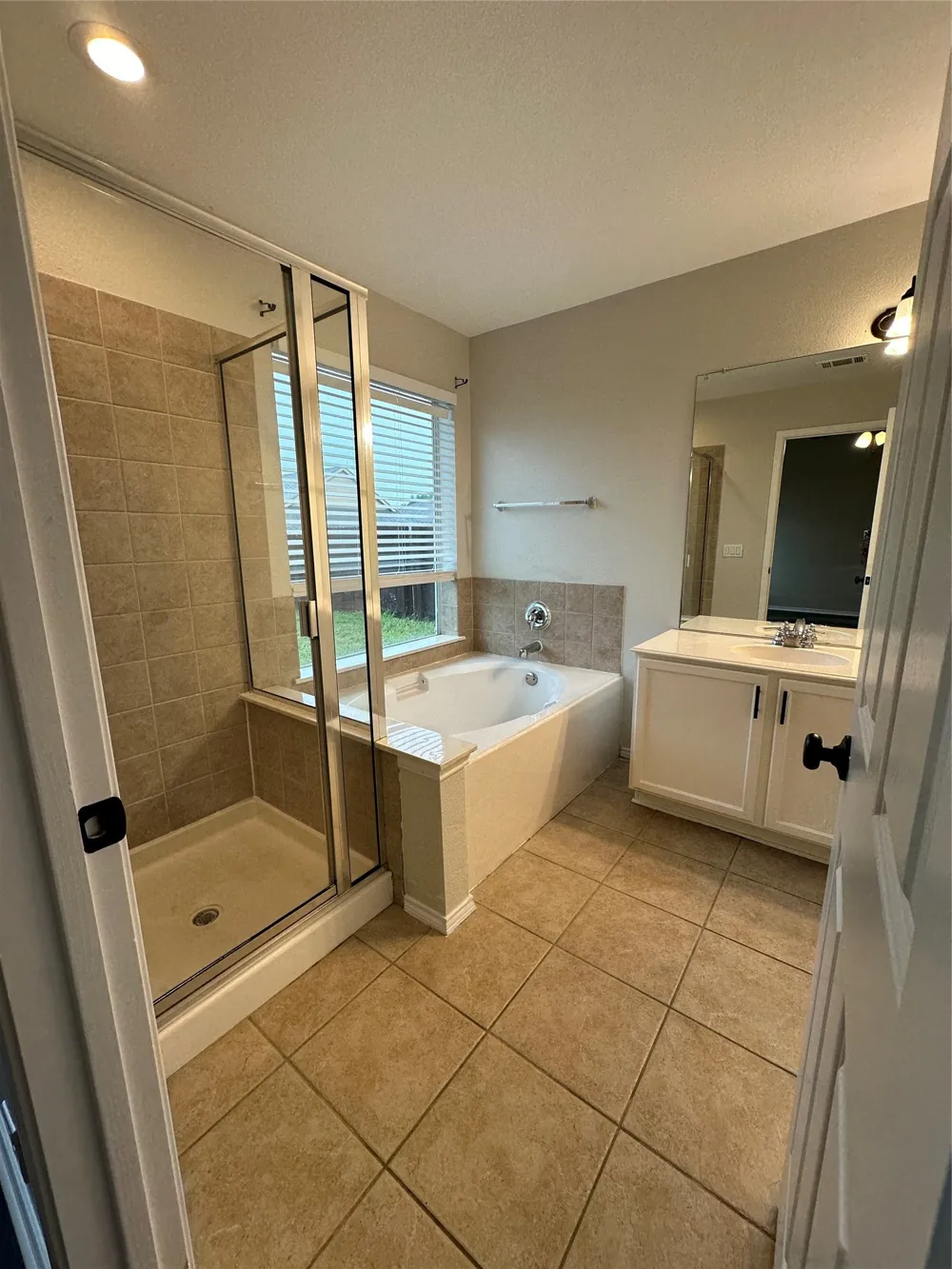 109 Fallen Rock Drive Waxahachie, TX 75165