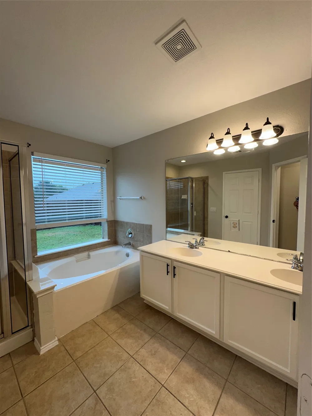 109 Fallen Rock Drive Waxahachie, TX 75165