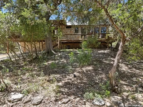 1399 RIVER RD