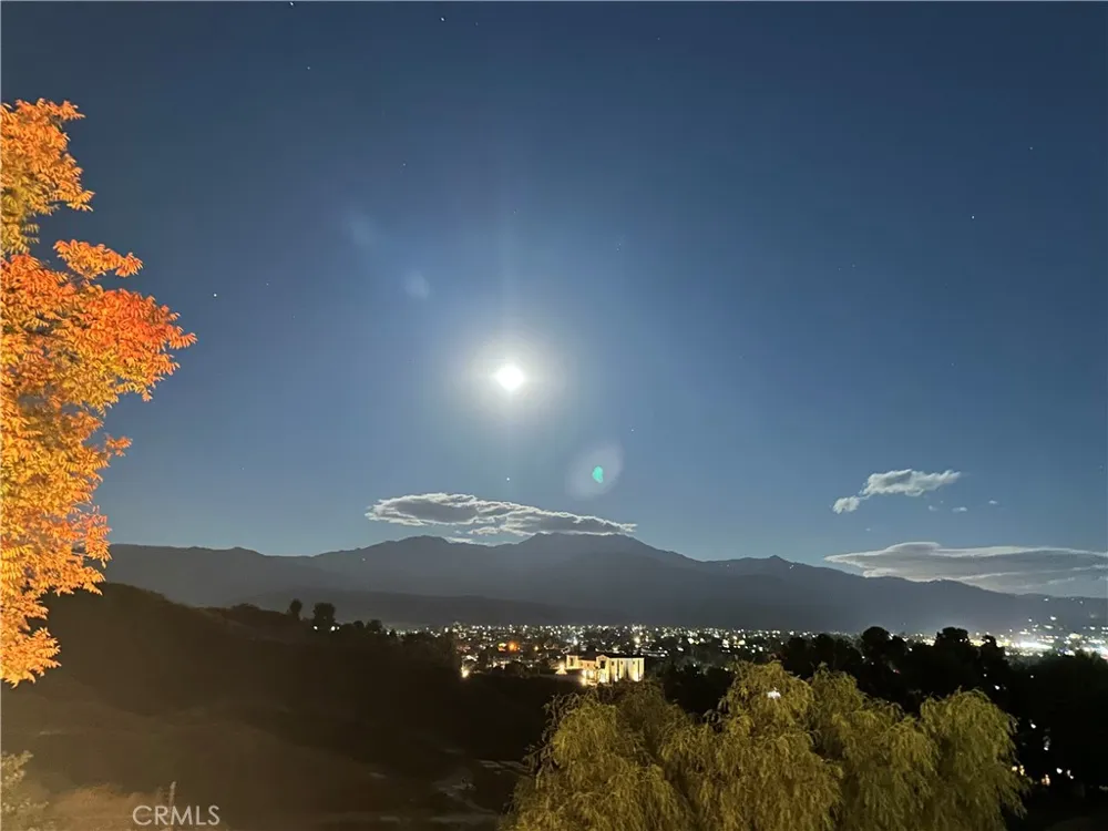 300 Anderson Drive Hemet, CA 92544