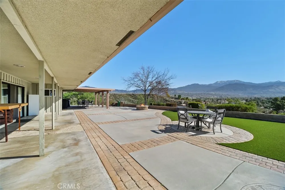 300 Anderson Drive Hemet, CA 92544