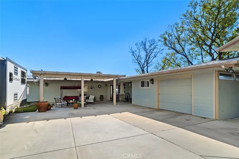 300 Anderson Drive Hemet, CA 92544