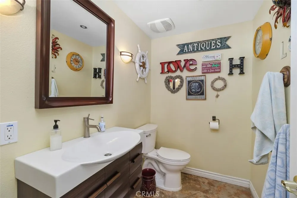 300 Anderson Drive Hemet, CA 92544