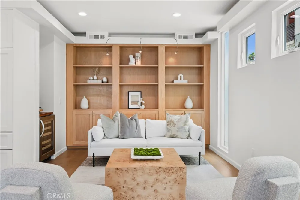 324 Prospect Street Newport Beach, CA 92663