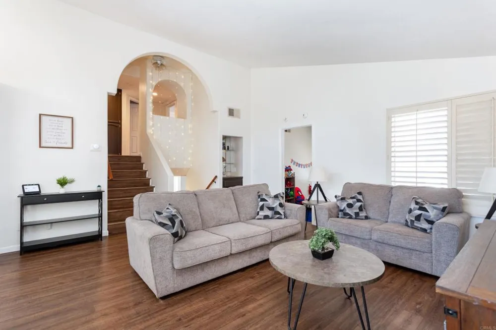 23945 Nectar Way Ramona, CA 92065