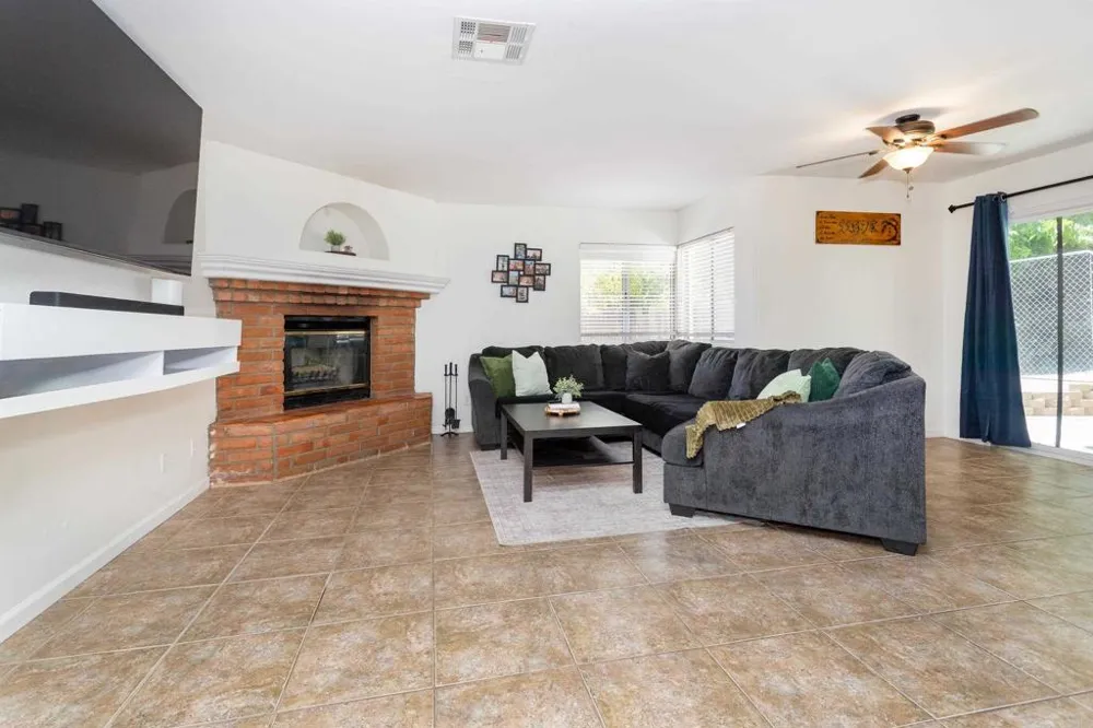 23945 Nectar Way Ramona, CA 92065