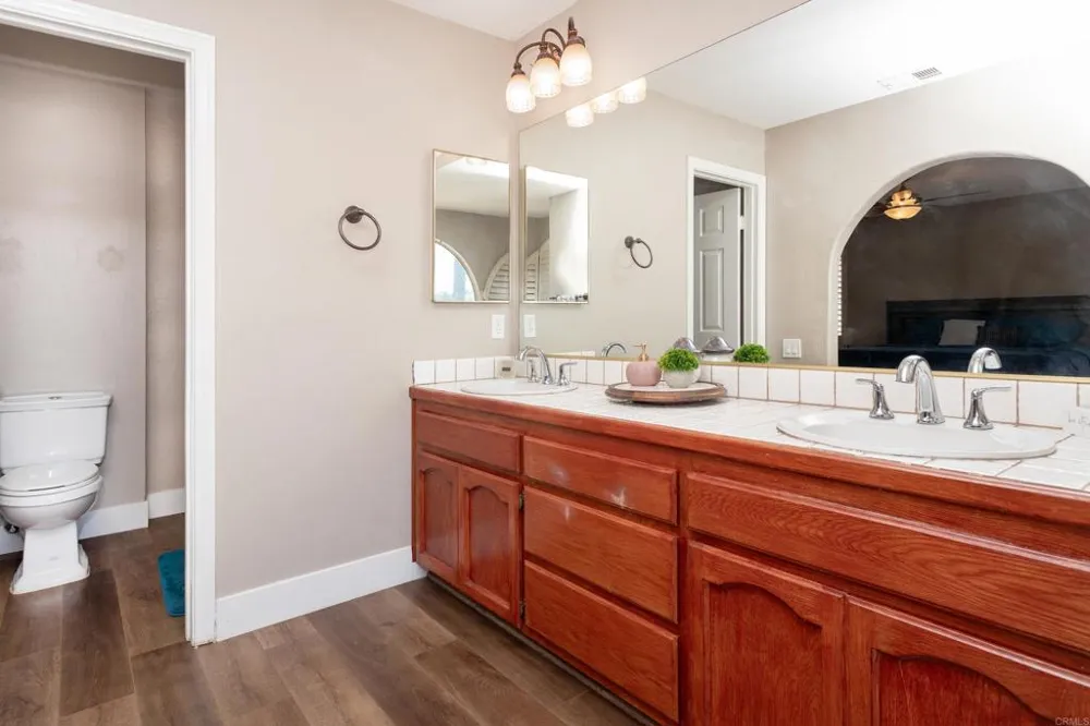 23945 Nectar Way Ramona, CA 92065