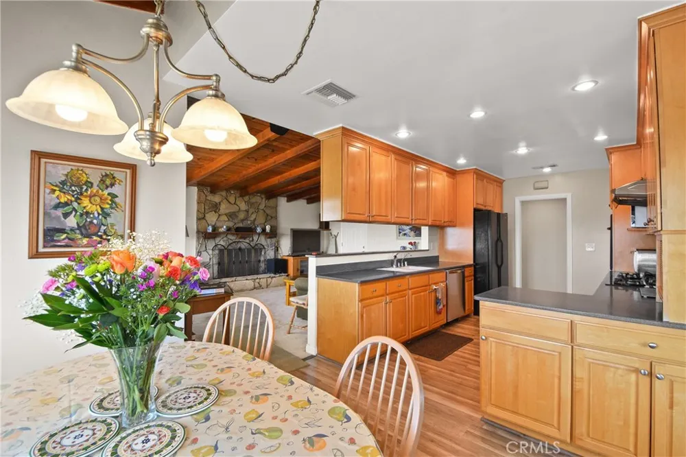 2023 Emerald Way Monterey Park, CA 91755