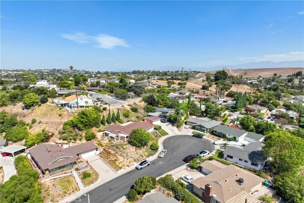 2023 Emerald Way Monterey Park, CA 91755
