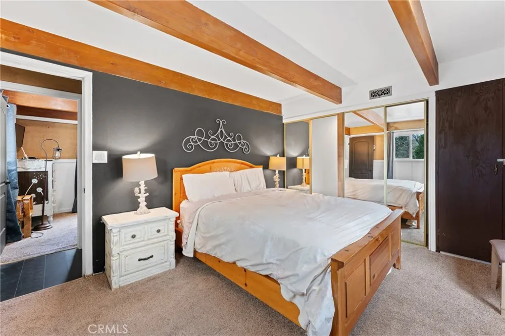 29199 Lake Brook Cedar Glen, CA 92321