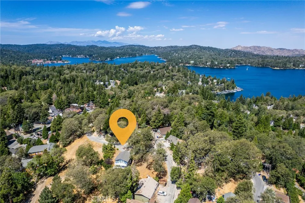 29199 Lake Brook Cedar Glen, CA 92321