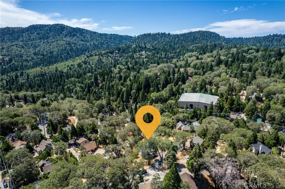29199 Lake Brook Cedar Glen, CA 92321