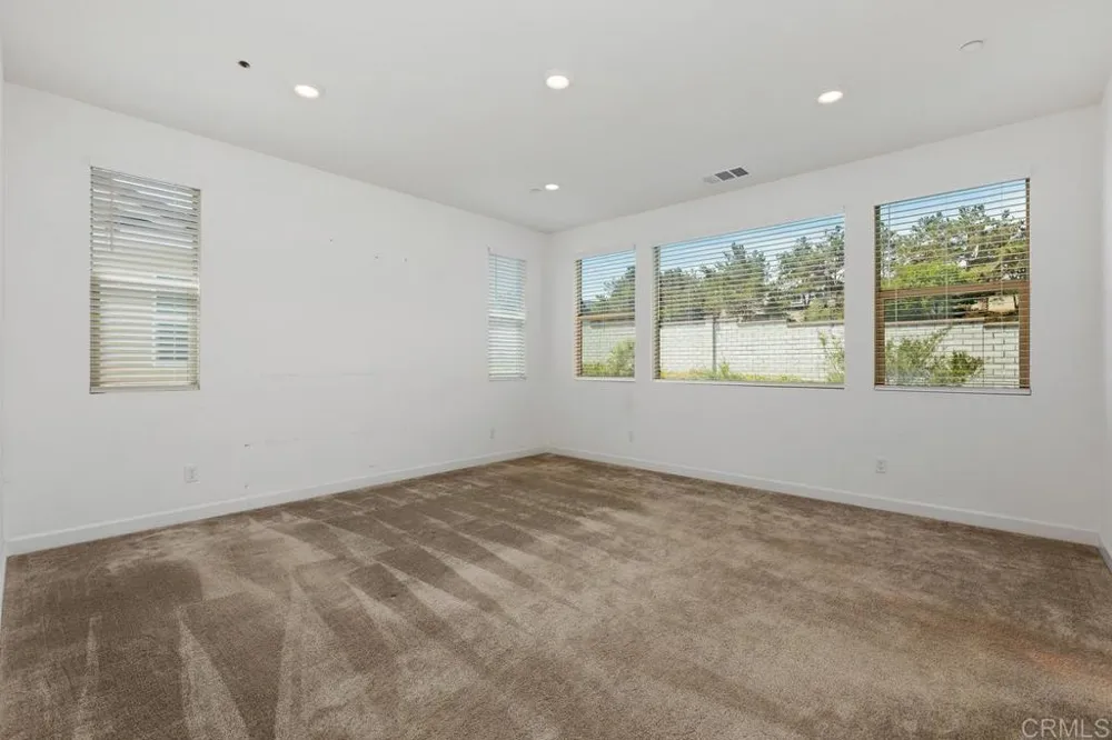 702 Westbrook Loop San Marcos, CA 92078