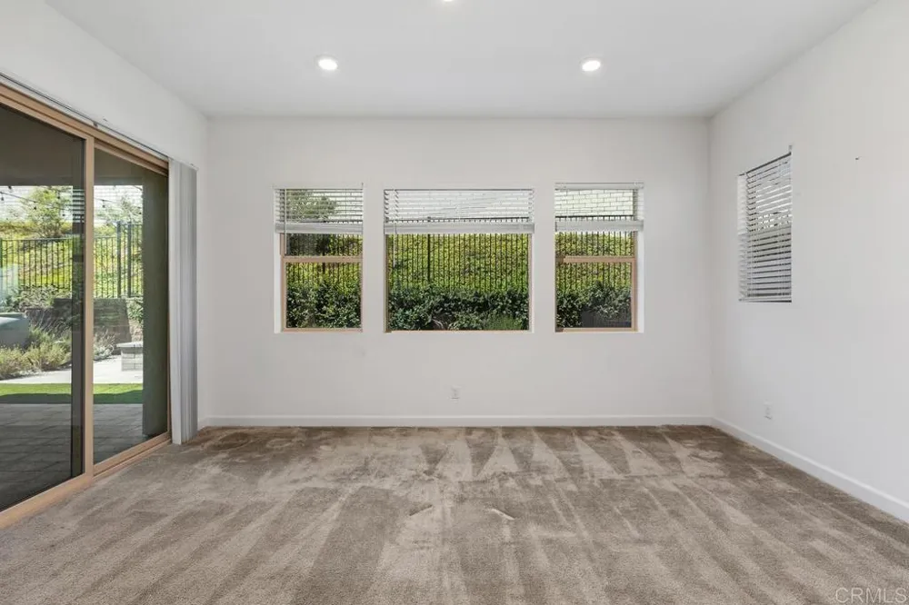 702 Westbrook Loop San Marcos, CA 92078