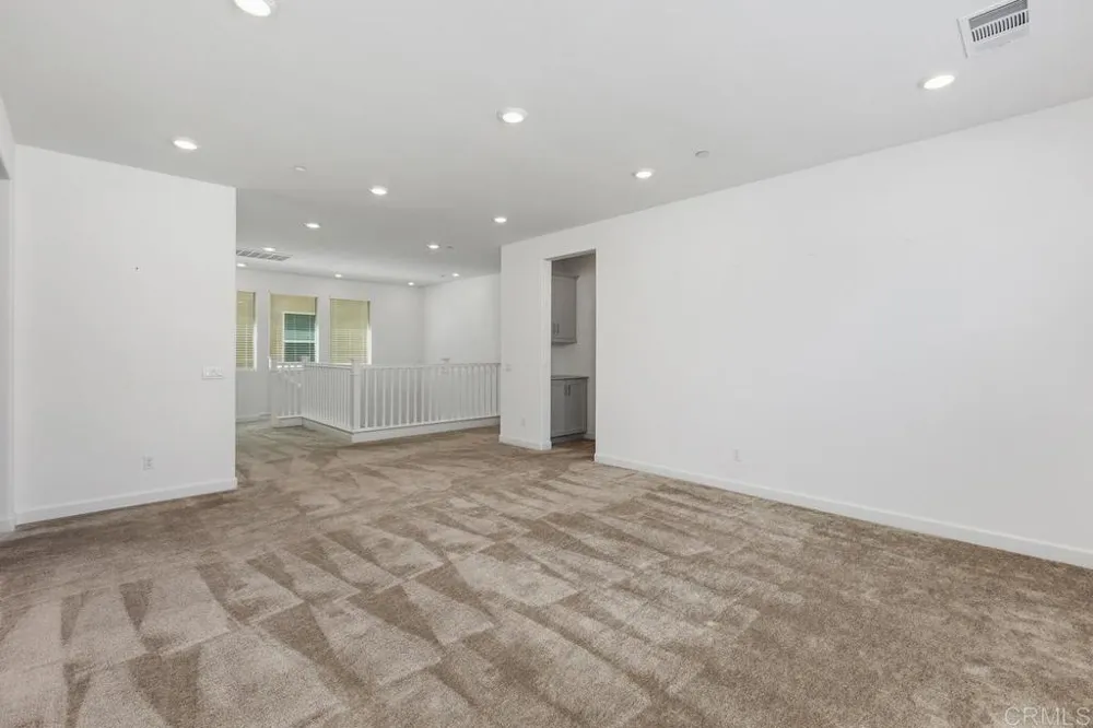 702 Westbrook Loop San Marcos, CA 92078
