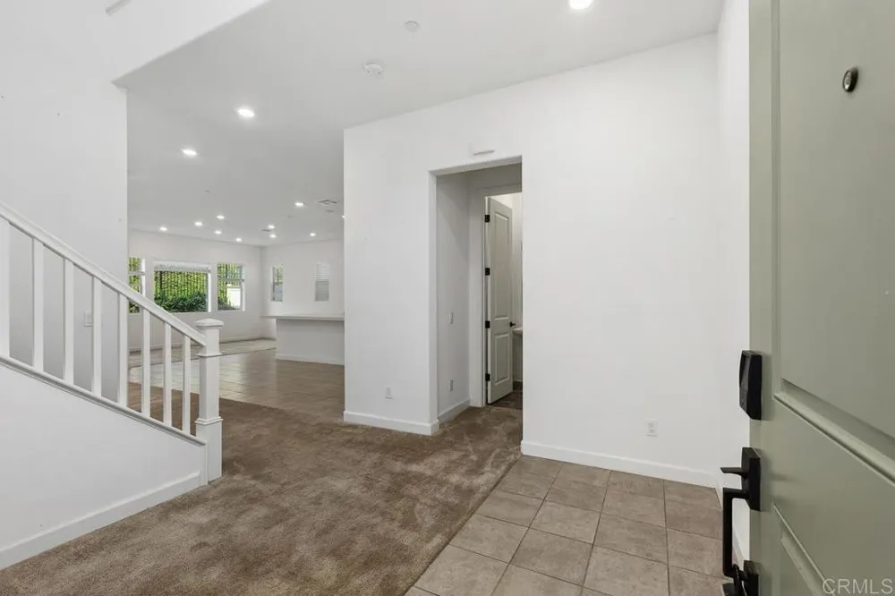 702 Westbrook Loop San Marcos, CA 92078