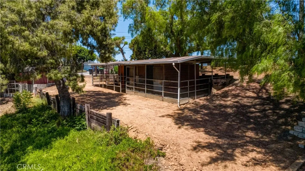 1553 Amate La Habra Heights, CA 90631