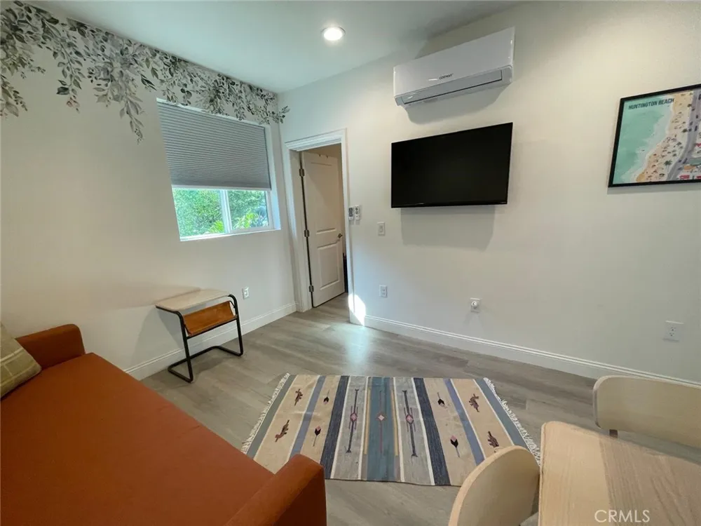 14102 Charmola Drive Tustin, CA 92780