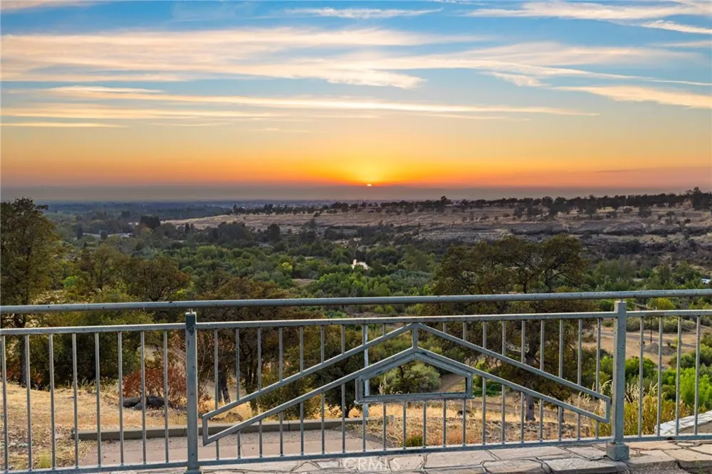 1475 Rim Rock Drive Chico, CA 95928
