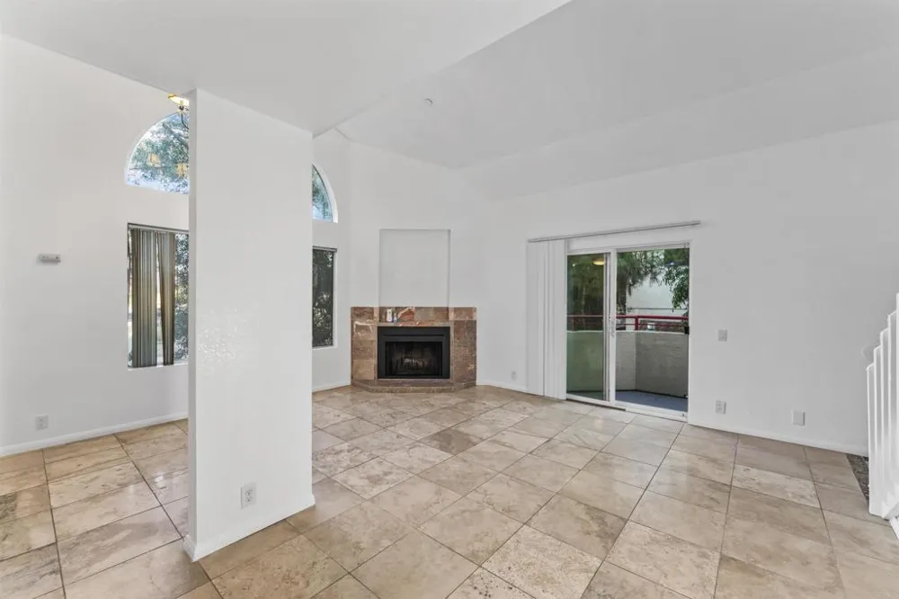 390 E Madison Avenue #H El Cajon, CA 92020