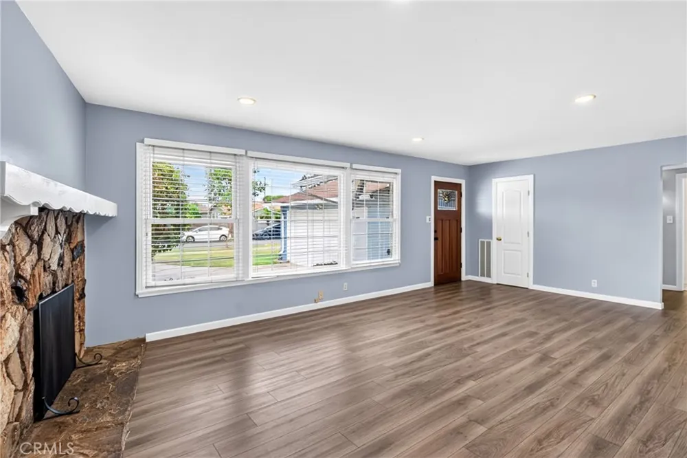 13238 Premiere Avenue Downey, CA 90242