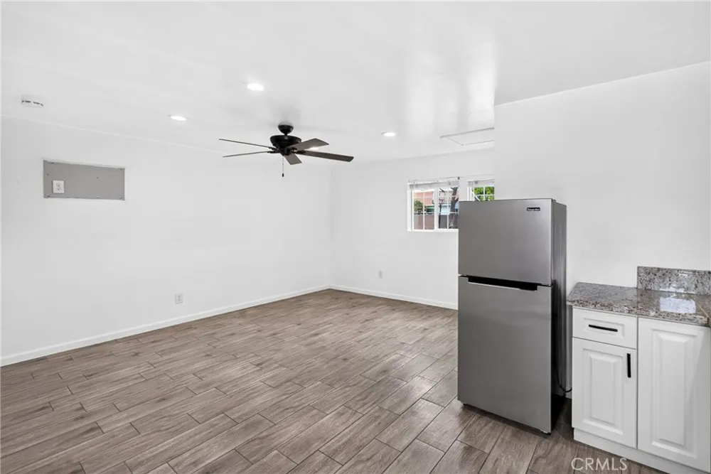 13238 Premiere Avenue Downey, CA 90242