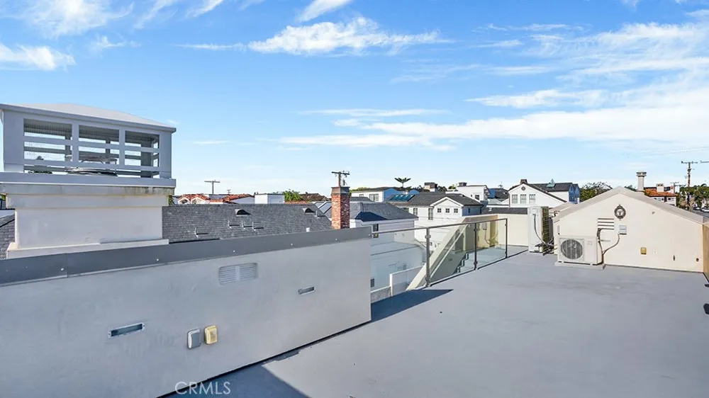 243 Poppy Avenue Corona del Mar, CA 92625