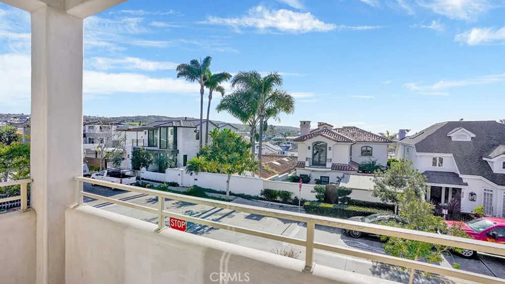 243 Poppy Avenue Corona del Mar, CA 92625