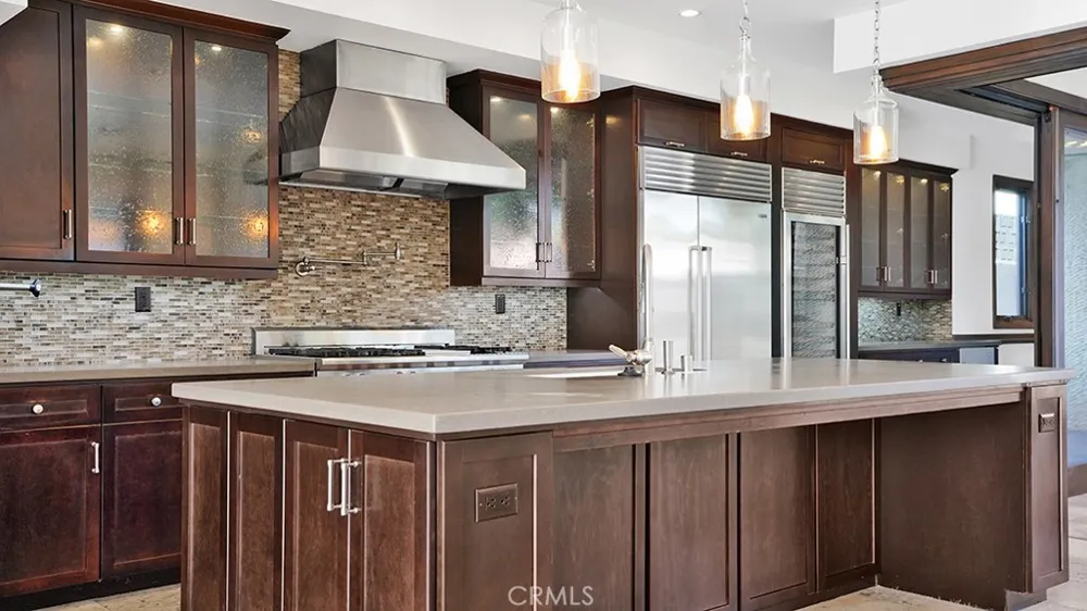 243 Poppy Avenue Corona del Mar, CA 92625
