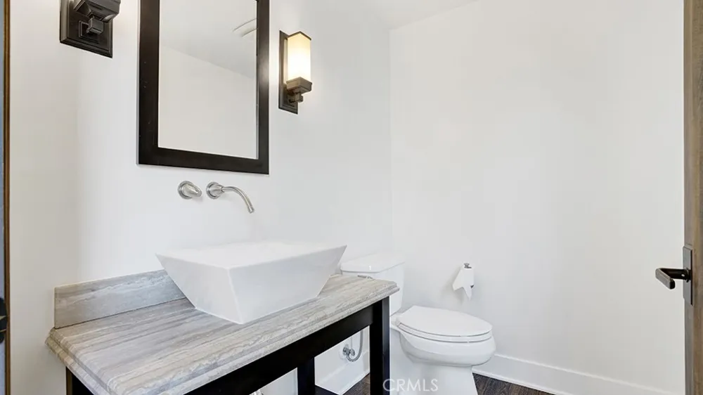 243 Poppy Avenue Corona del Mar, CA 92625
