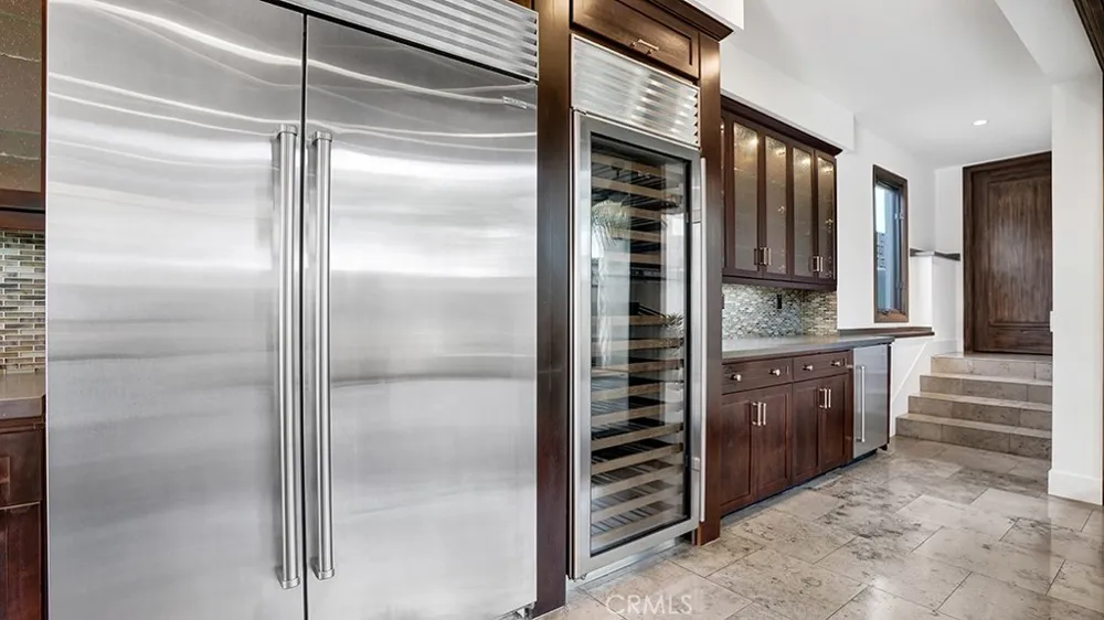 243 Poppy Avenue Corona del Mar, CA 92625