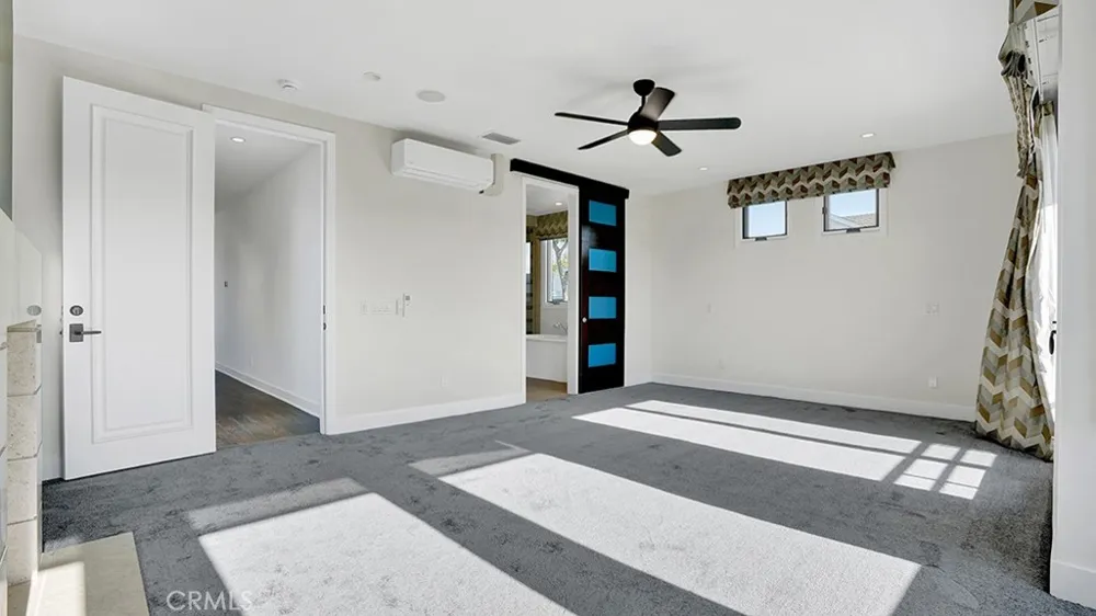 243 Poppy Avenue Corona del Mar, CA 92625