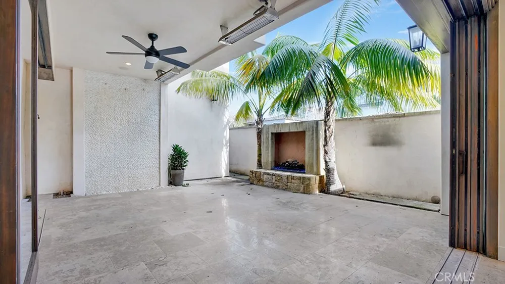 243 Poppy Avenue Corona del Mar, CA 92625