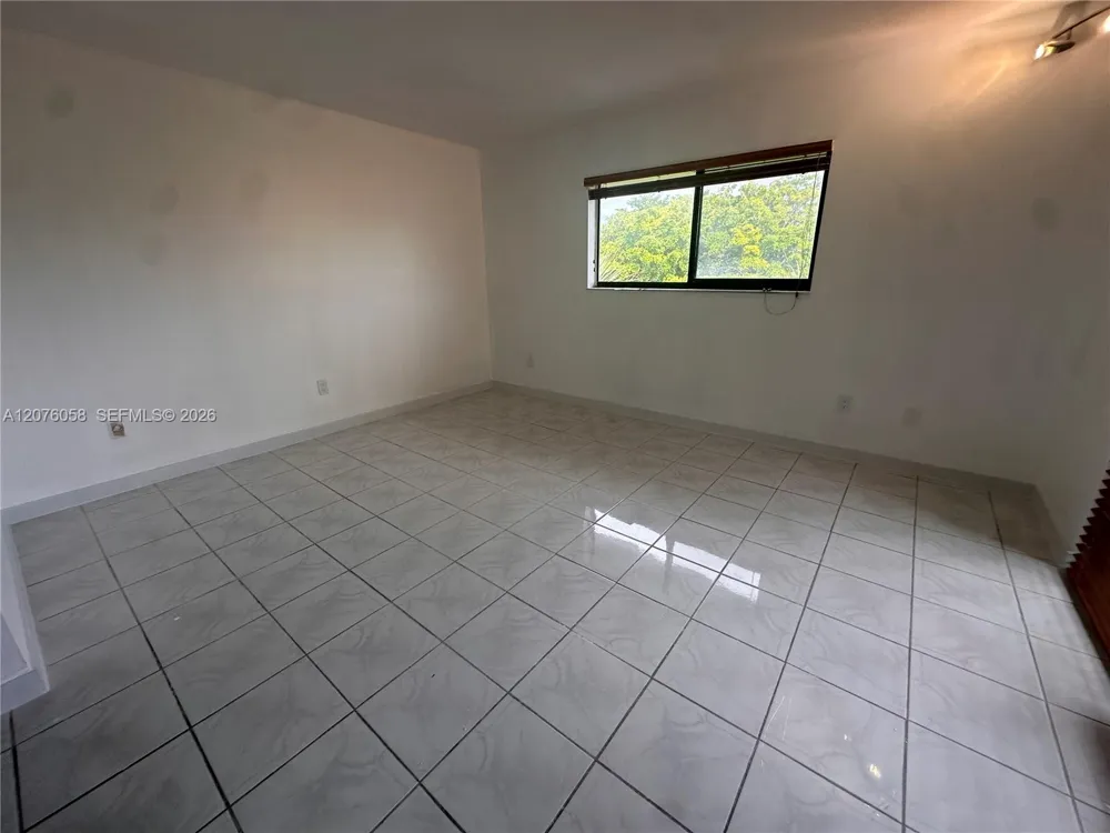 8810 SW 132nd Pl #401DN Miami, FL 33186