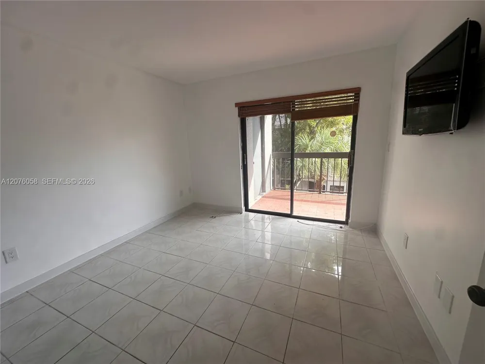 8810 SW 132nd Pl #401DN Miami, FL 33186