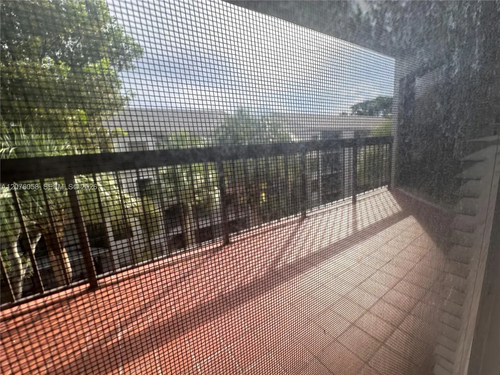 8810 SW 132nd Pl #401DN Miami, FL 33186