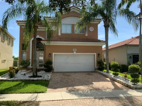 7082 Aliso Avenue