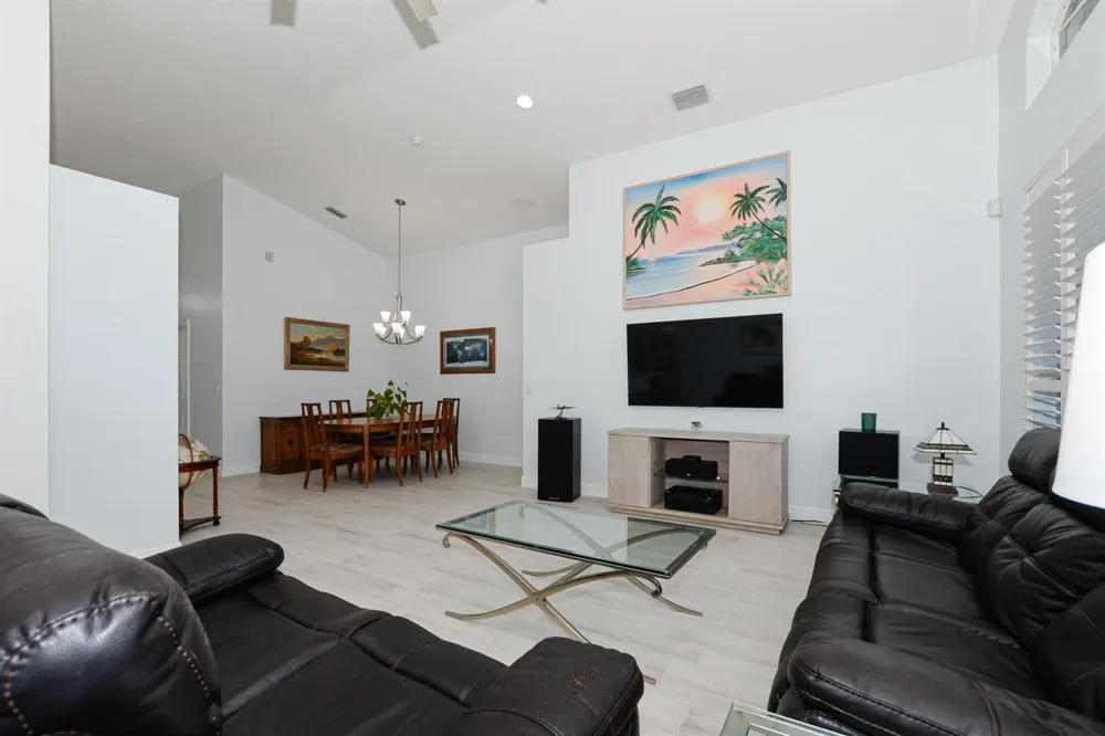 1039 SE Westminster Place Stuart, FL 34997