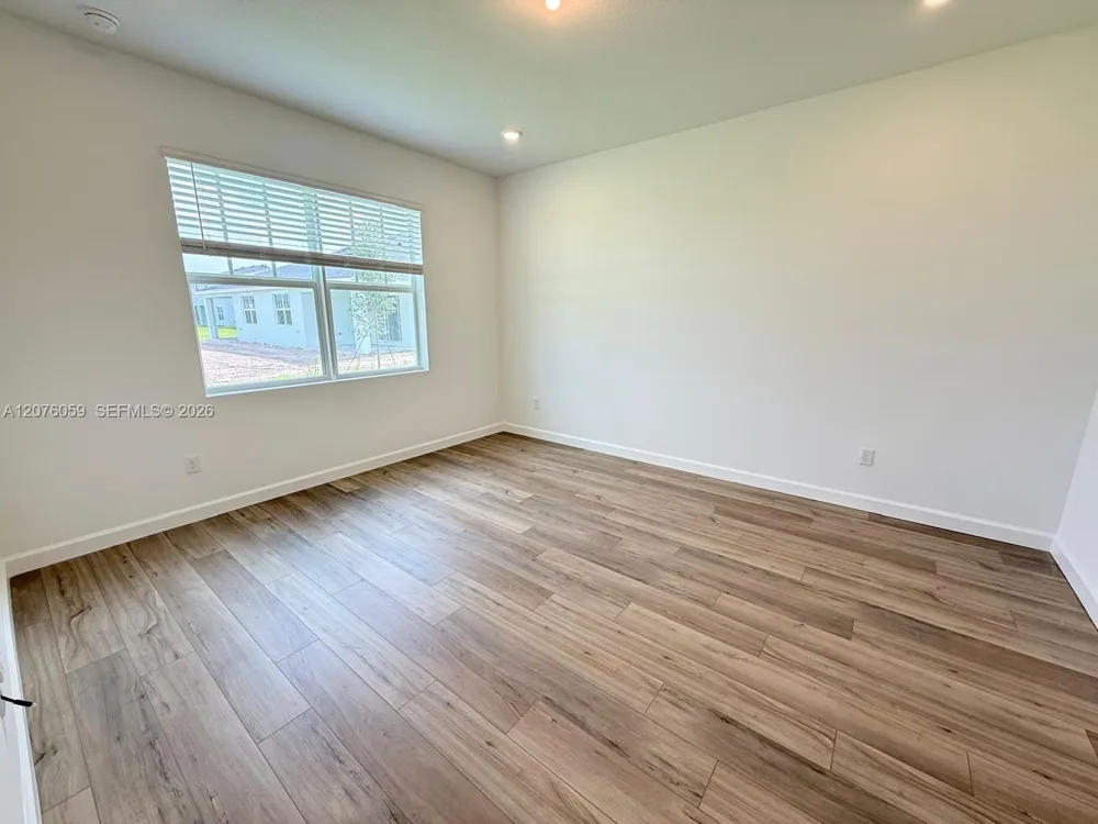 19804 Whispering Creek Rd #19804 Loxahatchee, FL 33470