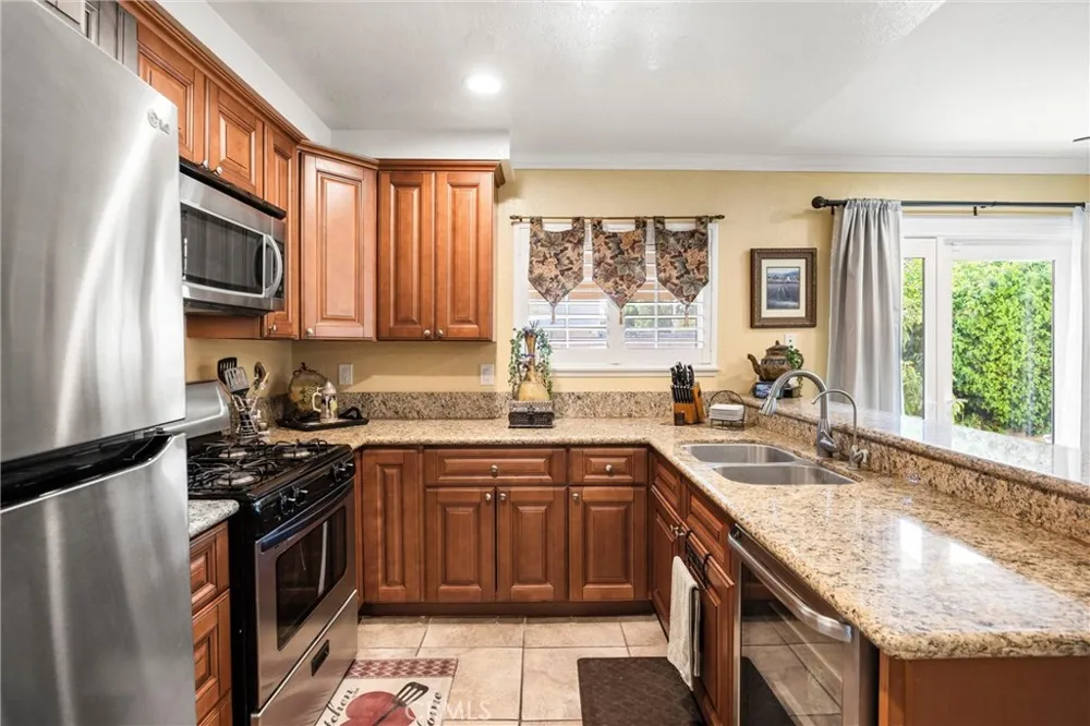 9416 Friant Rancho Cucamonga, CA 91730