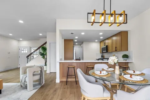 7902 Tinaja Lane