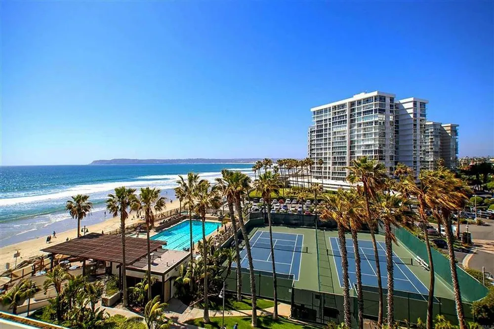 1720 Avenida Del Mundo ##509 Coronado, CA 92118