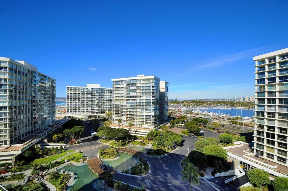 1720 Avenida Del Mundo ##509 Coronado, CA 92118