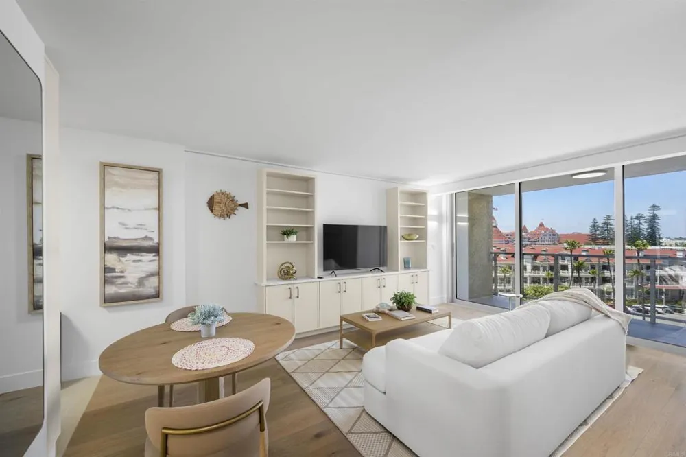 1720 Avenida Del Mundo ##509 Coronado, CA 92118