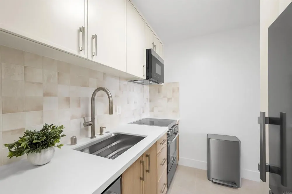 1720 Avenida Del Mundo ##509 Coronado, CA 92118