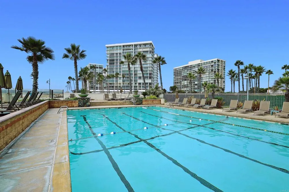1720 Avenida Del Mundo ##509 Coronado, CA 92118
